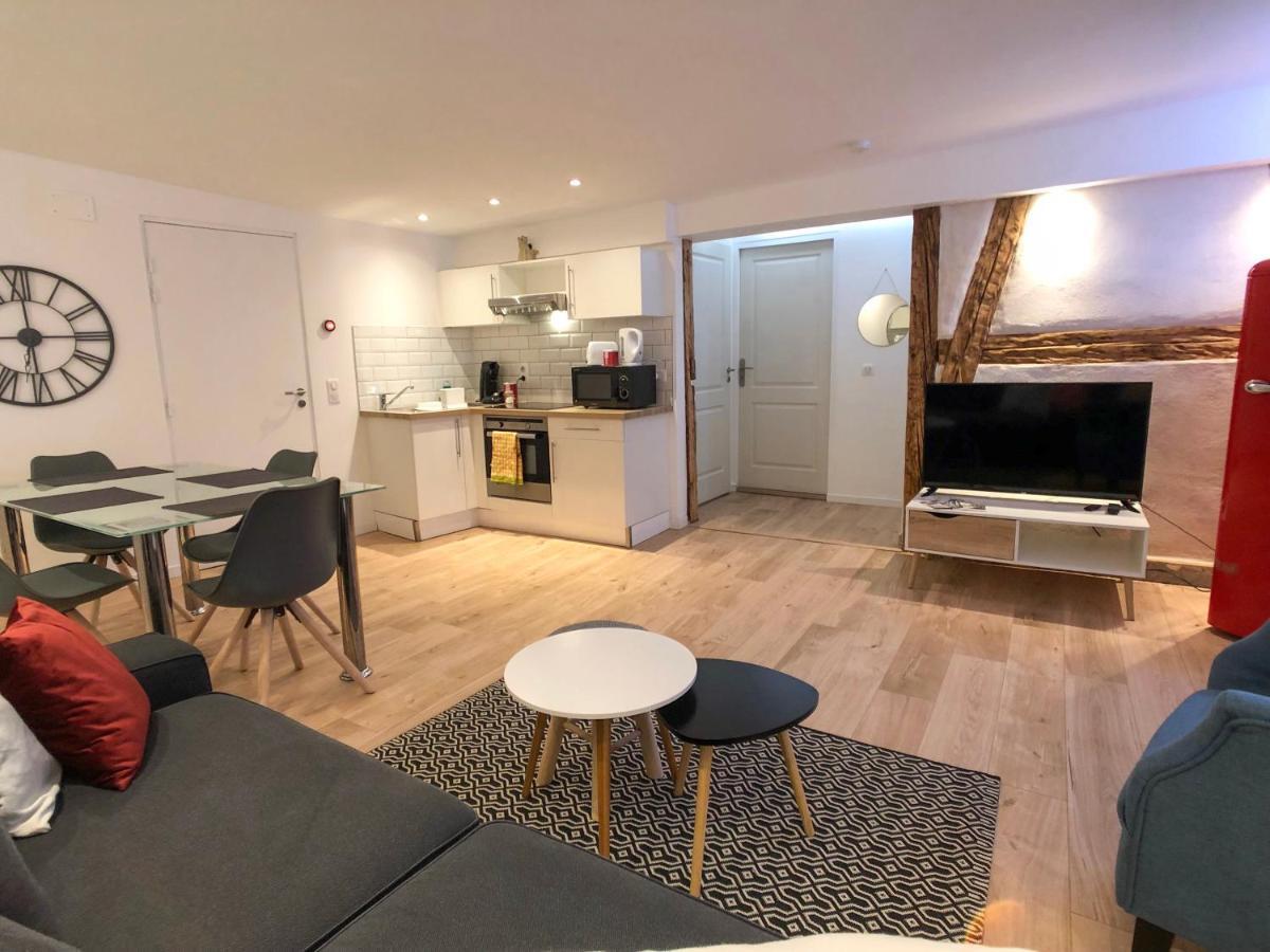Beauty & The Beast - Old Town Cosy Apartments Colmar Buitenkant foto