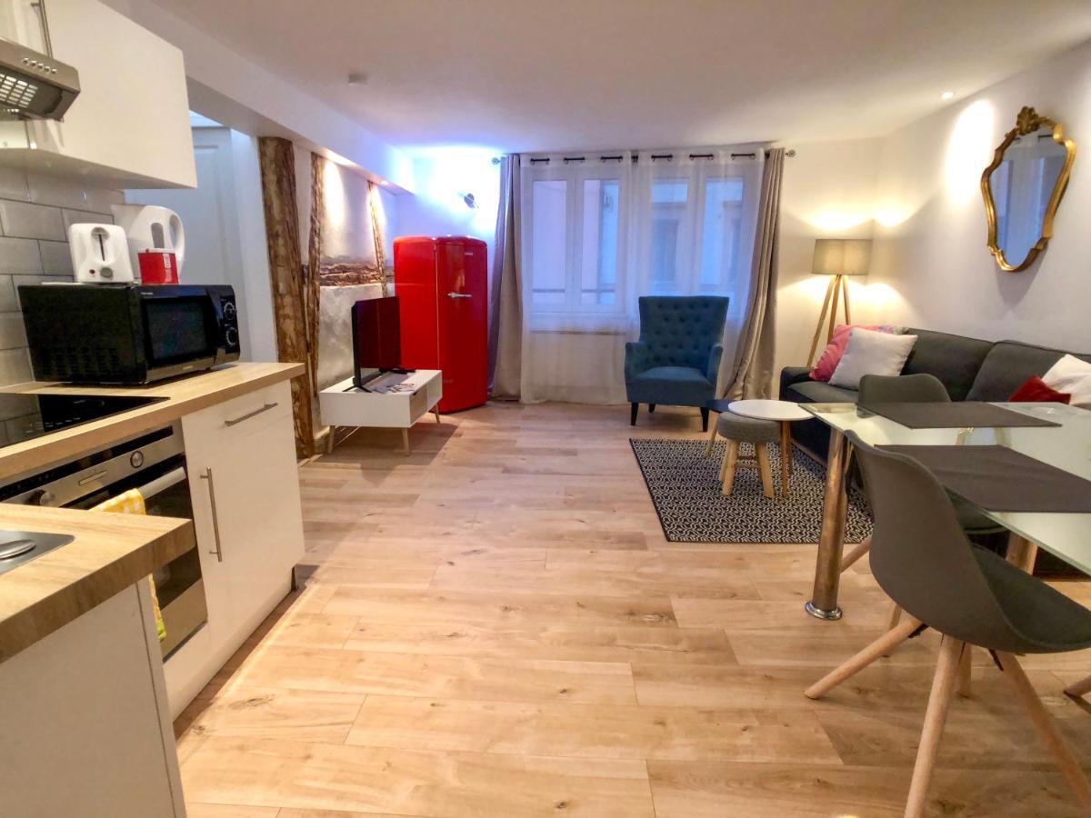Beauty & The Beast - Old Town Cosy Apartments Colmar Buitenkant foto