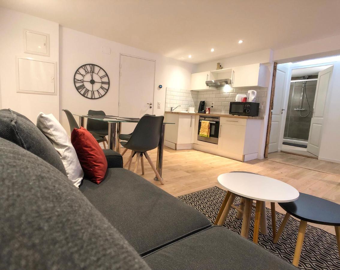 Beauty & The Beast - Old Town Cosy Apartments Colmar Buitenkant foto